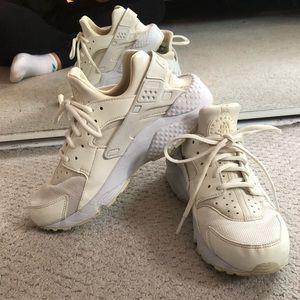 Nike air huarache sneakers